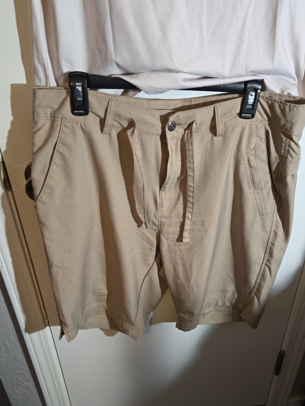 Magellan Outdoors Men's Flat Front Drawstring Shorts - Tan
